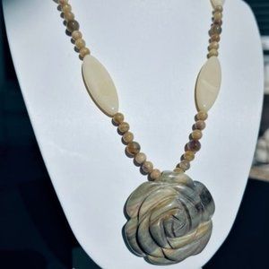Mother of Pearl Necklace